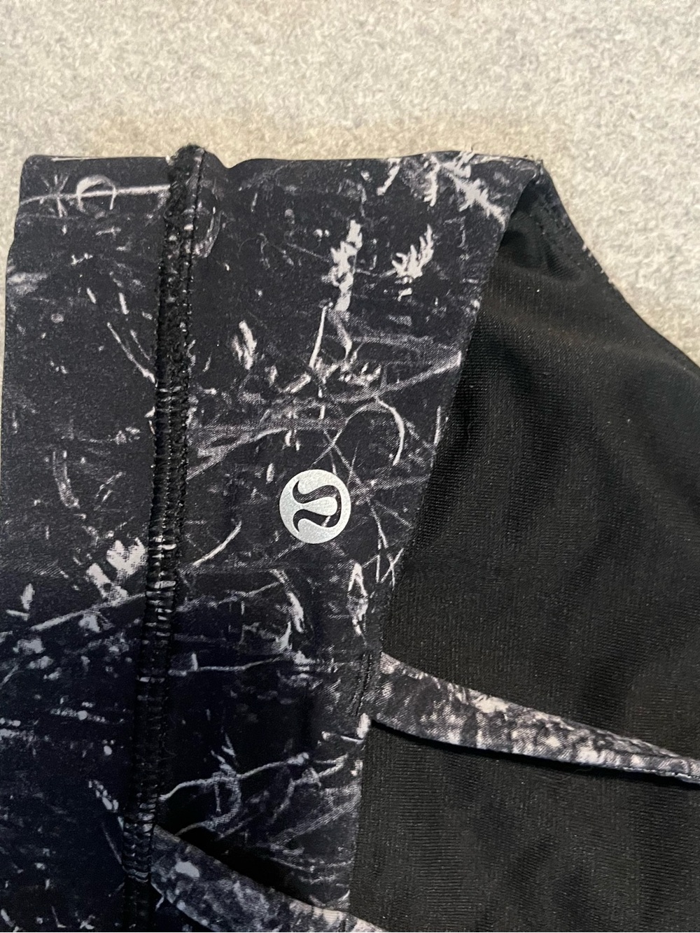 Lululemon Black Marble Print Strappy Sports Bra - Picture 3 of 5
